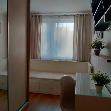 Duze Mieszkanie Na Wylacznosc - 3 Pokoje Na Parterze Gdynia Exterior photo
